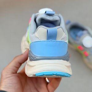 خرید اینترنتی قیمت کتونی بچگانه طرح M از کاکا کد 4102002