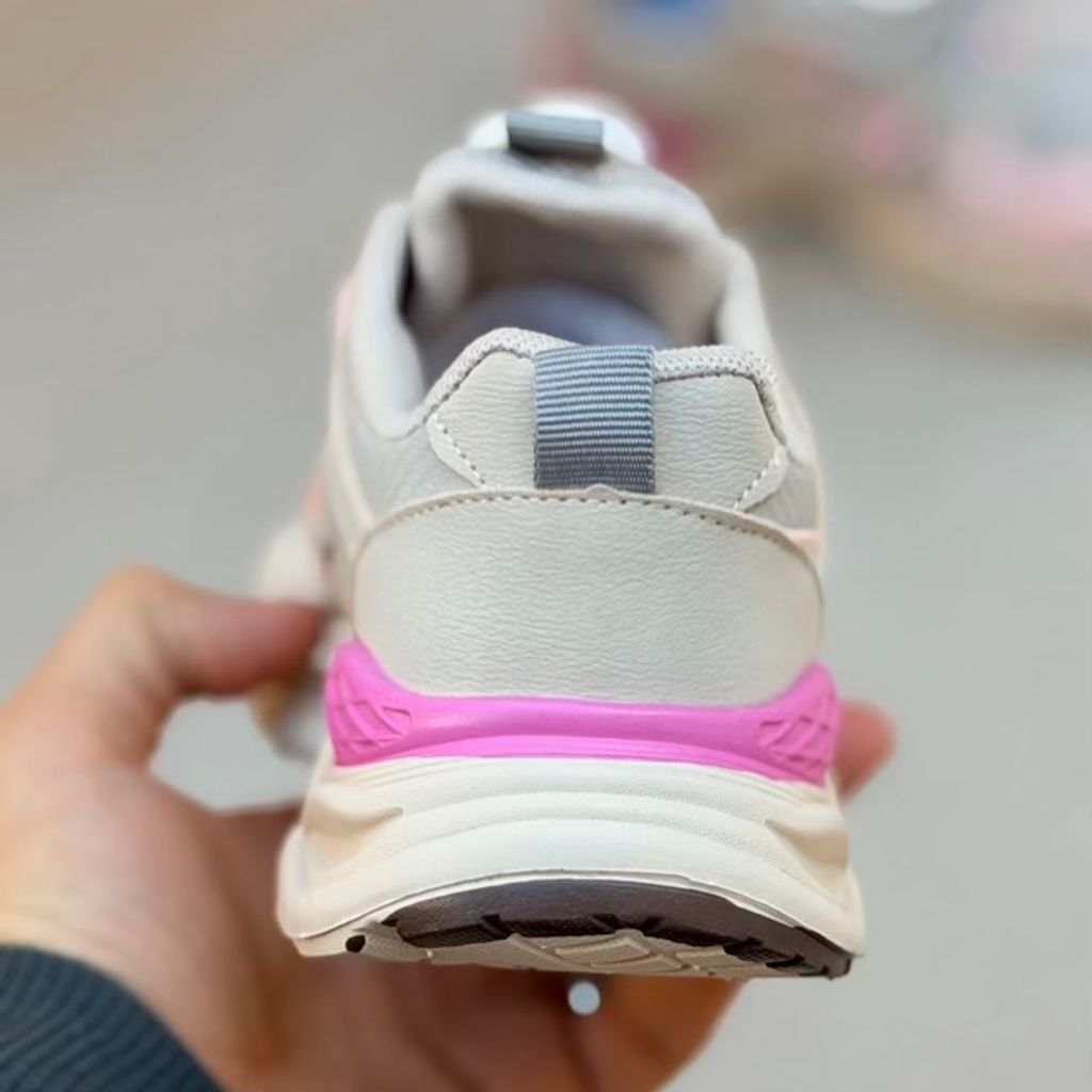 خرید اینترنتی قیمت کتونی بچگانه طرح M از کاکا کد 4102002