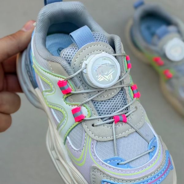 کتونی بچگانه طرح M از کاکا کد 4102002