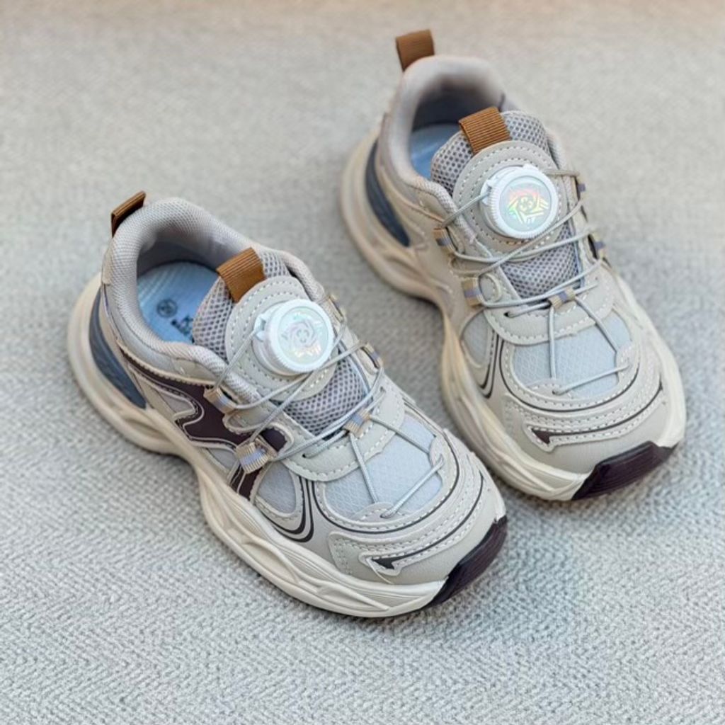 خرید اینترنتی قیمت کتونی بچگانه طرح M از کاکا کد 4102002