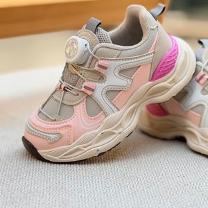 خرید اینترنتی قیمت کتونی بچگانه طرح M از کاکا کد 4102002