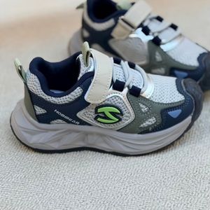 خرید اینترنتی قیمت کتونی بچگانه طرح هوبی بییر چسبی از کاکا کد 4102001