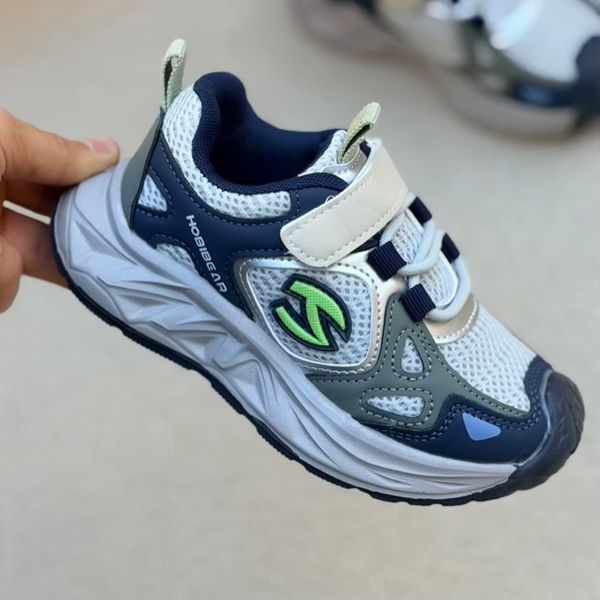 کتونی بچگانه طرح هوبی بییر چسبی از کاکا کد 4102001