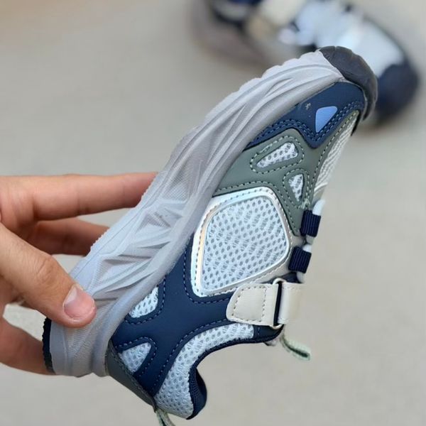 کتونی بچگانه طرح هوبی بییر چسبی از کاکا کد 4102001