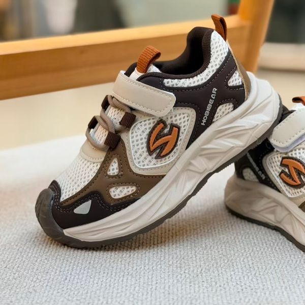 کتونی بچگانه طرح هوبی بییر چسبی از کاکا کد 4102001