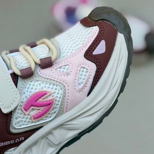 خرید اینترنتی قیمت کتونی بچگانه طرح هوبی بییر چسبی از کاکا کد 4102001