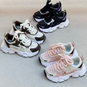 خرید اینترنتی قیمت کتونی بچگانه طرح هوبی بییر از کاکا کد 4101703