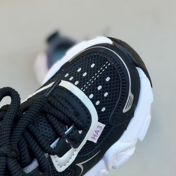 کتونی بچگانه طرح هوبی بییر از کاکا کد 4101703