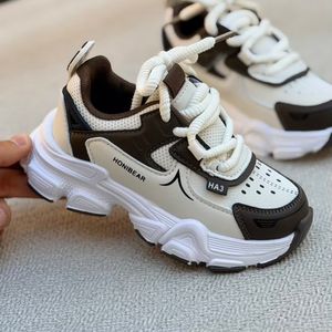 خرید اینترنتی قیمت کتونی بچگانه طرح هوبی بییر از کاکا کد 4101703