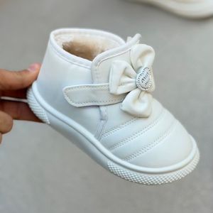 خرید اینترنتی قیمت بوت بچگانه طرح پاپیون مین مین از توباکو کد 4101604