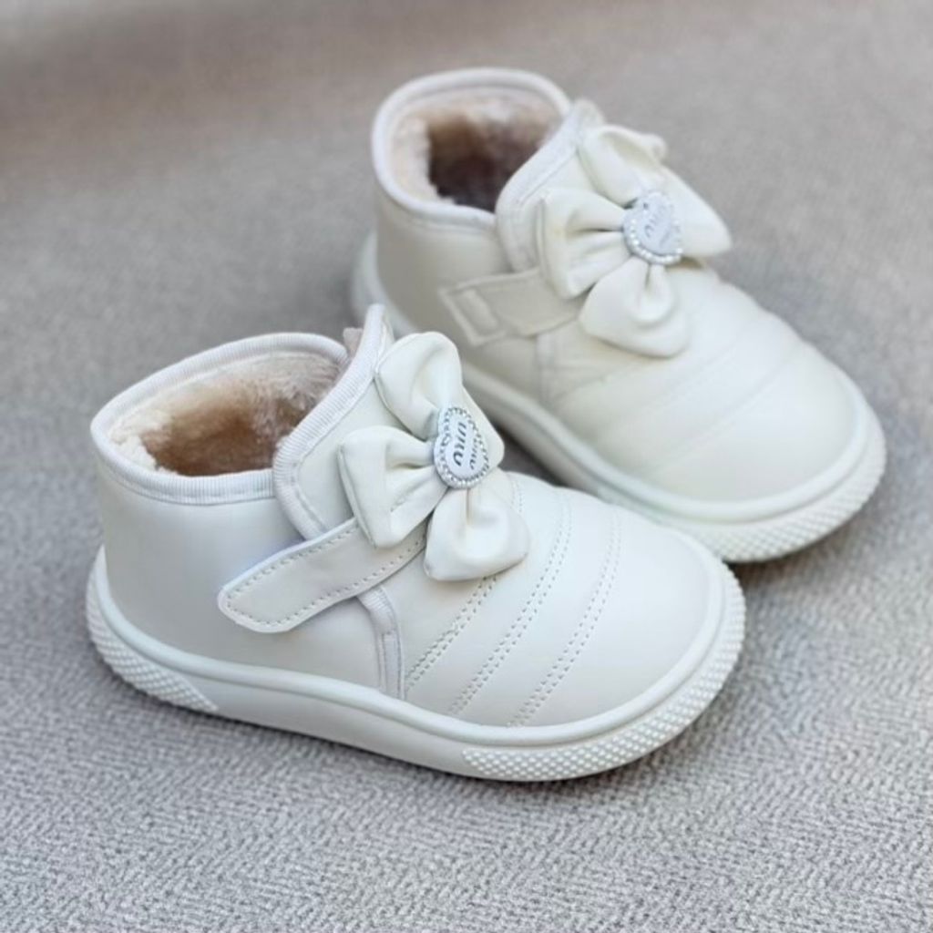 خرید اینترنتی قیمت بوت بچگانه طرح پاپیون مین مین از توباکو کد 4101604