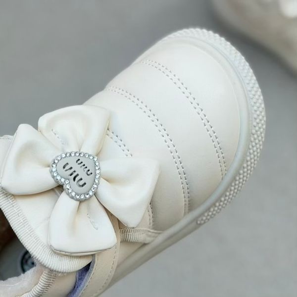 بوت بچگانه طرح پاپیون مین مین از توباکو کد 4101604