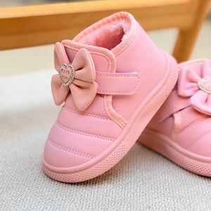 خرید اینترنتی قیمت بوت بچگانه طرح پاپیون مین مین از توباکو کد 4101604