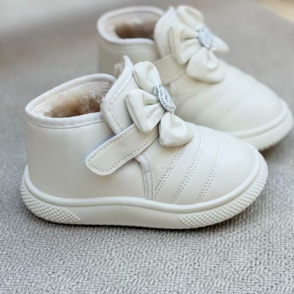 خرید اینترنتی قیمت بوت بچگانه طرح پاپیون مین مین از توباکو کد 4101604