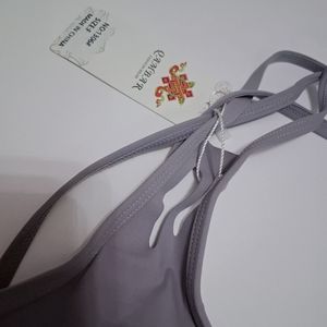 مشخصات نیم تنه ورزشی اسپاندکس