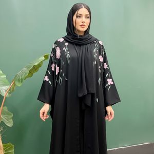 فروش اینترنتی مانتوعبایی طرح شکوفه(نقاشی شده با دست)