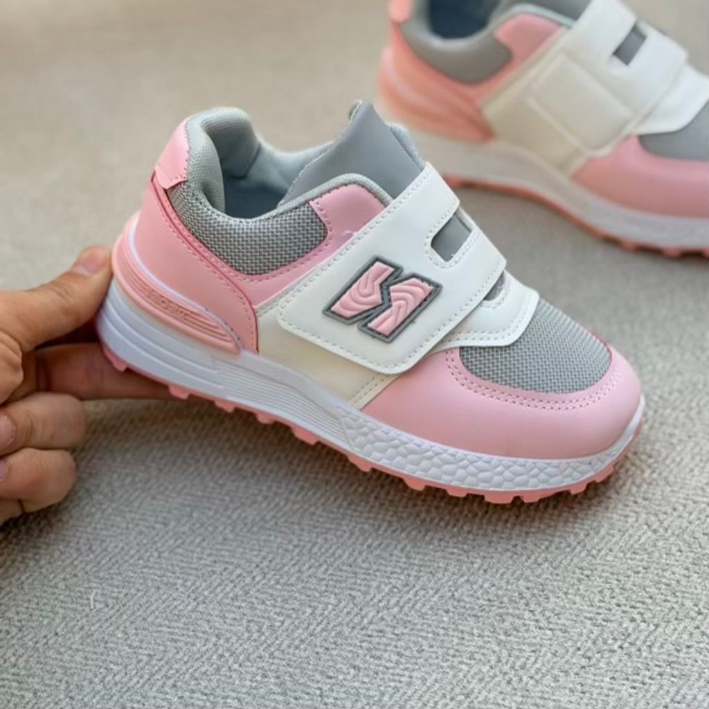 خرید اینترنتی قیمت کتونی بچگونه طرح N چسبی از کاشوز کد 4102201