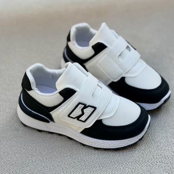 کتونی بچگونه طرح N چسبی از کاشوز کد 4102201