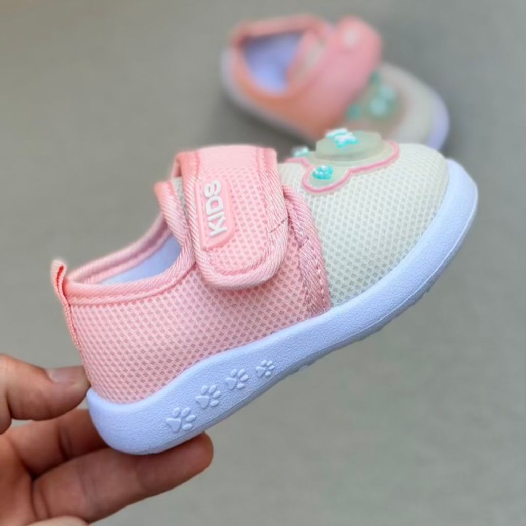 خرید اینترنتی قیمت کفش نوزادی سوتی طرح تدی از توباکو کد 4102203