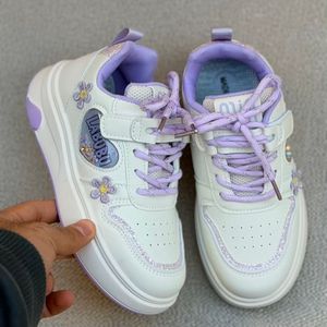 خرید اینترنتی قیمت ونس بچگانه طرح لبوبو گل از A+B کد 4102004