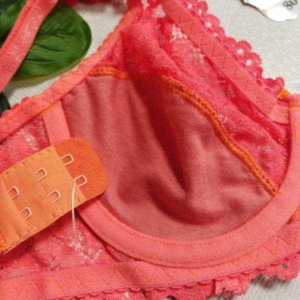 ست شورت و سوتین فنردار گیپوری زنانه st63ق4y