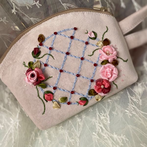 کیف لوازم آرایش مدل حصار گل