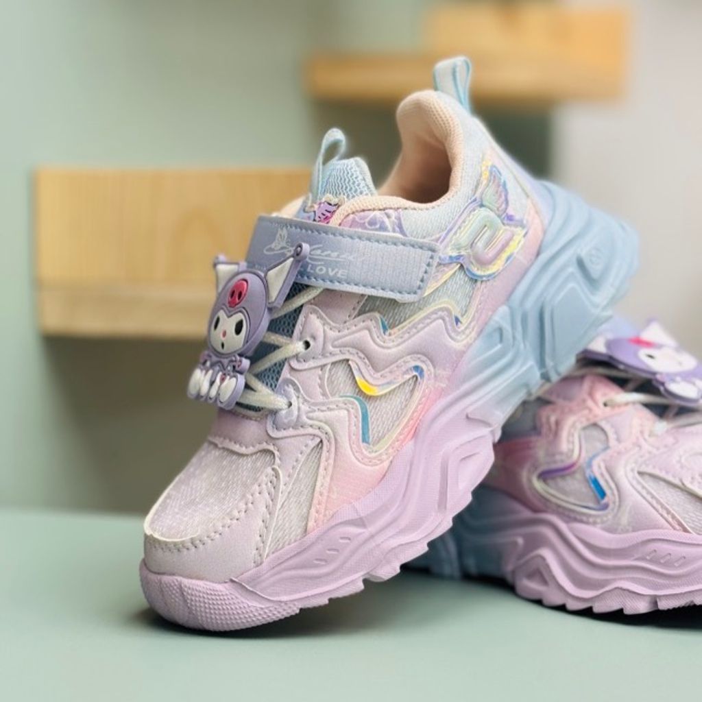 خرید اینترنتی قیمت کتونی بچگانه طرح S از وینستار کد 4051601