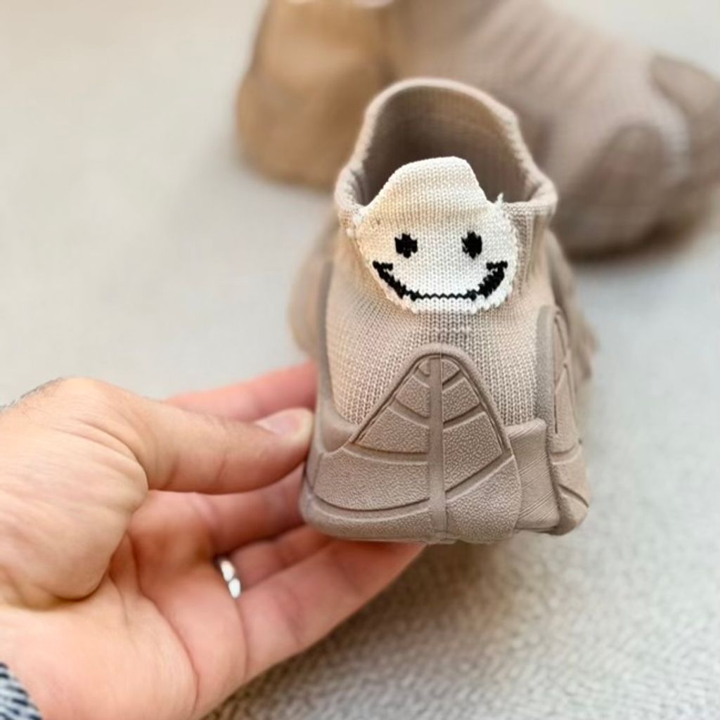 خرید اینترنتی قیمت کتونی بچگانه جورابی طرح ونوم لبخند از کاشوز کد 4102306