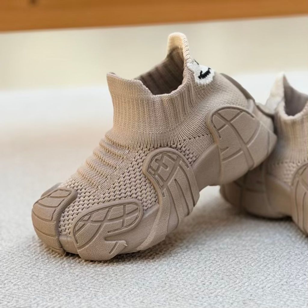 خرید اینترنتی قیمت کتونی بچگانه جورابی طرح ونوم لبخند از کاشوز کد 4102306