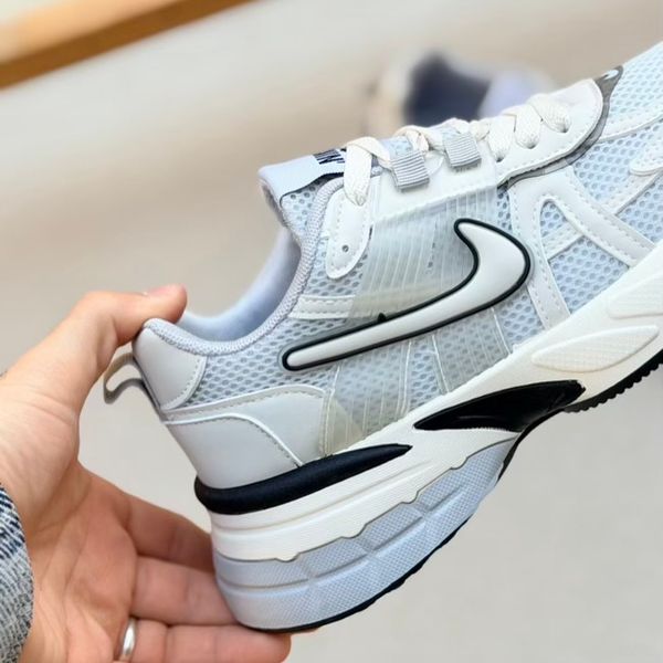 کتونی طرح نایک v2k از بولتونا کد 4102305