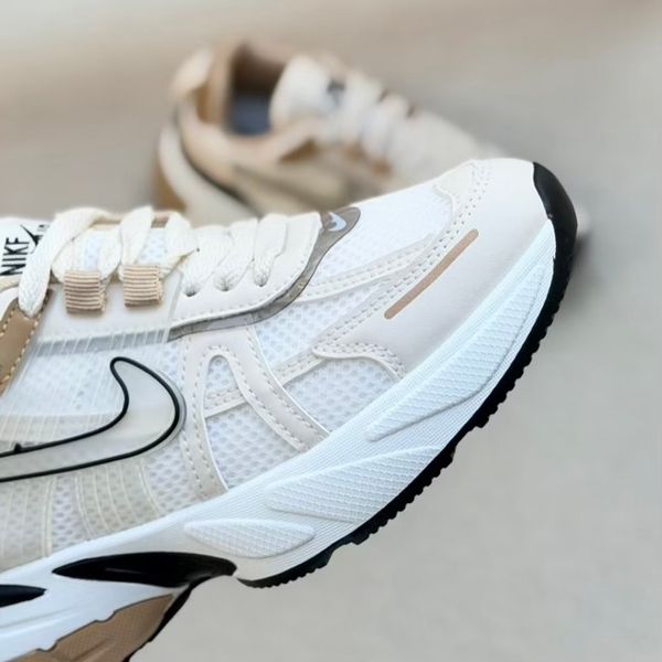 کتونی طرح نایک v2k از بولتونا کد 4102305