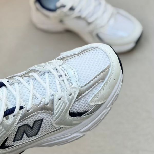 کتونی نیوبالانس 530 کد 4102304