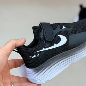 خرید اینترنتی قیمت کتونی بچگانه طرح نایک زوم از K-Z کد 4102301