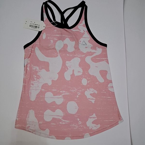 تاپ ورزشی ریبوک