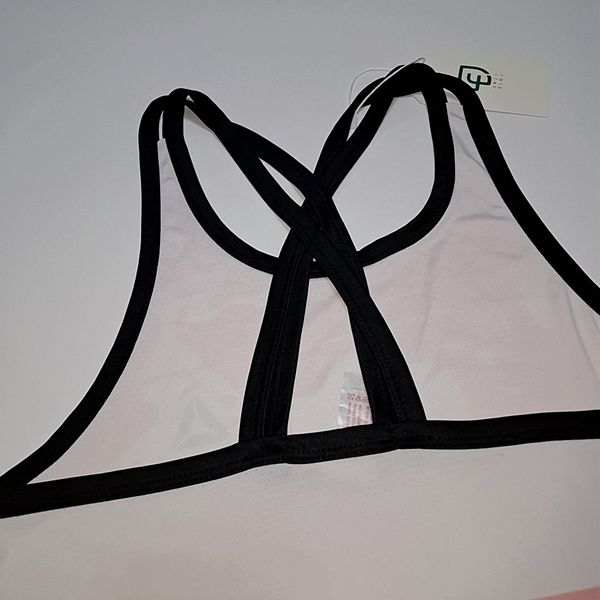 تاپ ورزشی ریبوک