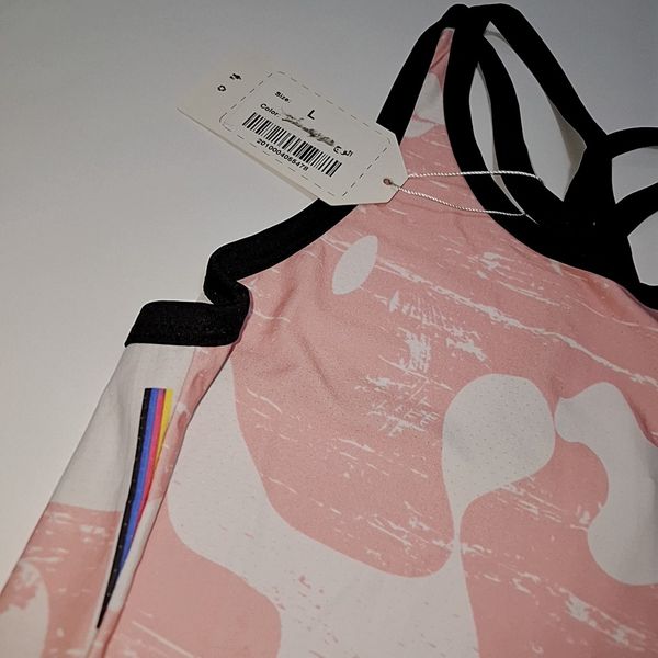 تاپ ورزشی ریبوک