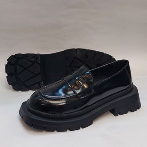 خرید اینترنتی کفش لوفر زنانه مدل هرمس