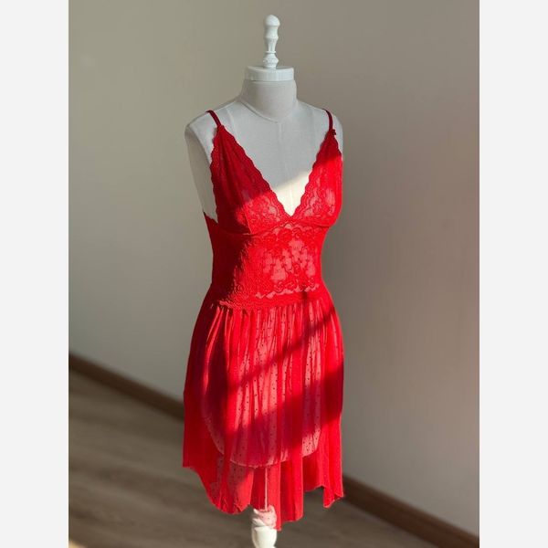 لباس خواب ساتن توری و کاستوم