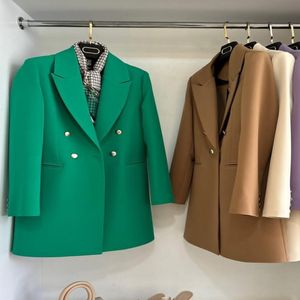 خرید اینترنتی قیمت کت زنانه کرپ سبز زارا مدل المینا