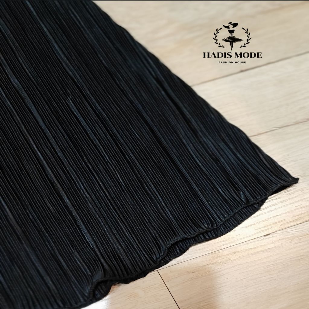 خرید اینترنتی قیمت دامن پلیسه ساتن کلوش زنانه