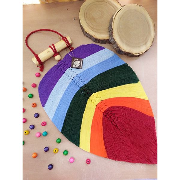 دیوارکوب تک برگ مکرومه رنگین کمونی