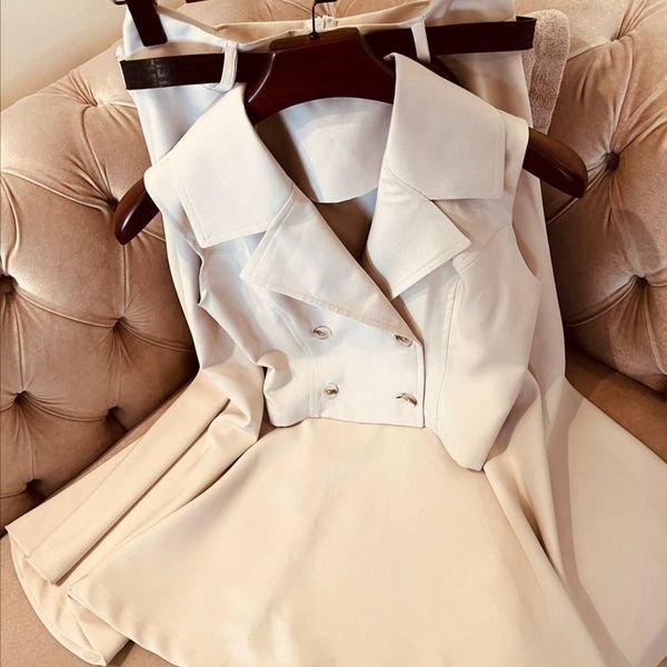 جلیقه دامن نگاه نورا