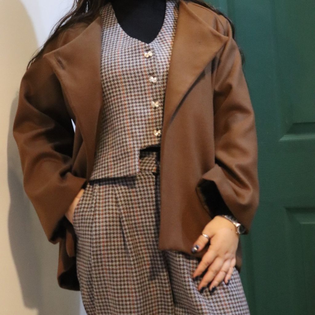 خرید انلاین پالتو کوتاه زنانه قهوه ای آستردار