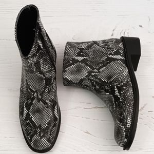 خرید انلاین نیم بوت زنانه اسپرت چرم طبیعی مدل ناتالی پوست ماری