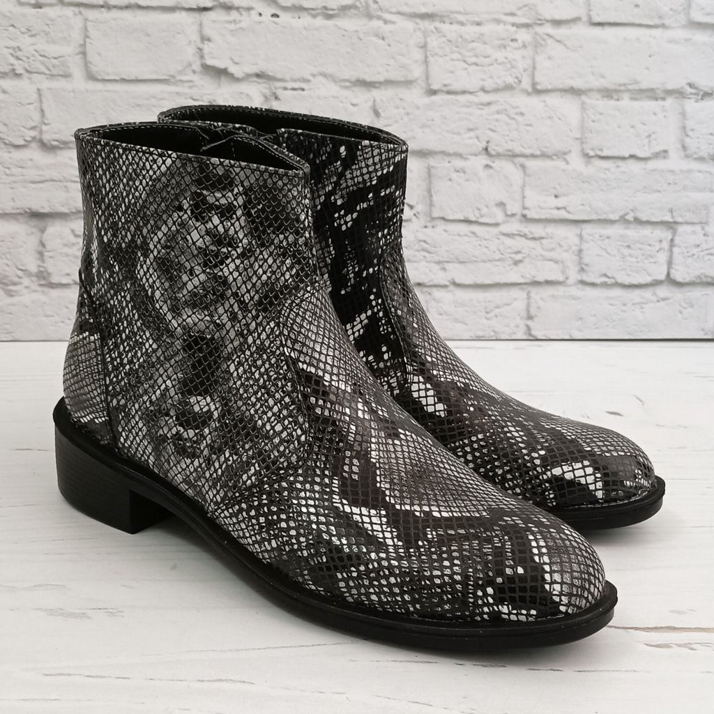 قیمت نیم بوت زنانه اسپرت چرم طبیعی مدل ناتالی پوست ماری