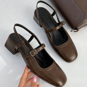 کفش پاشنه باله شیکو