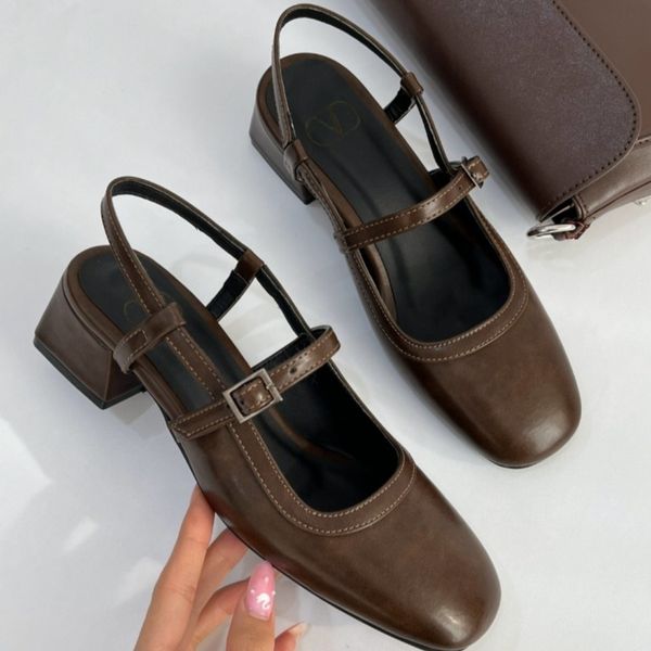 کفش پاشنه باله شیکو