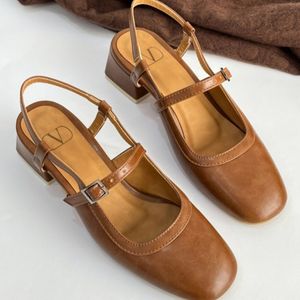 کفش پاشنه باله شیکو