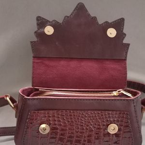 قیمت کیف رودوشی چرم مدل برگ