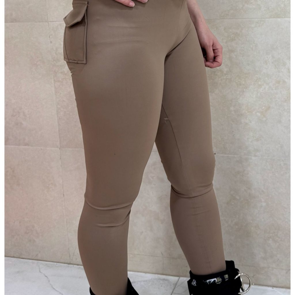 فروش اینترنتی لگ زنانه فلامنت کارگو چک